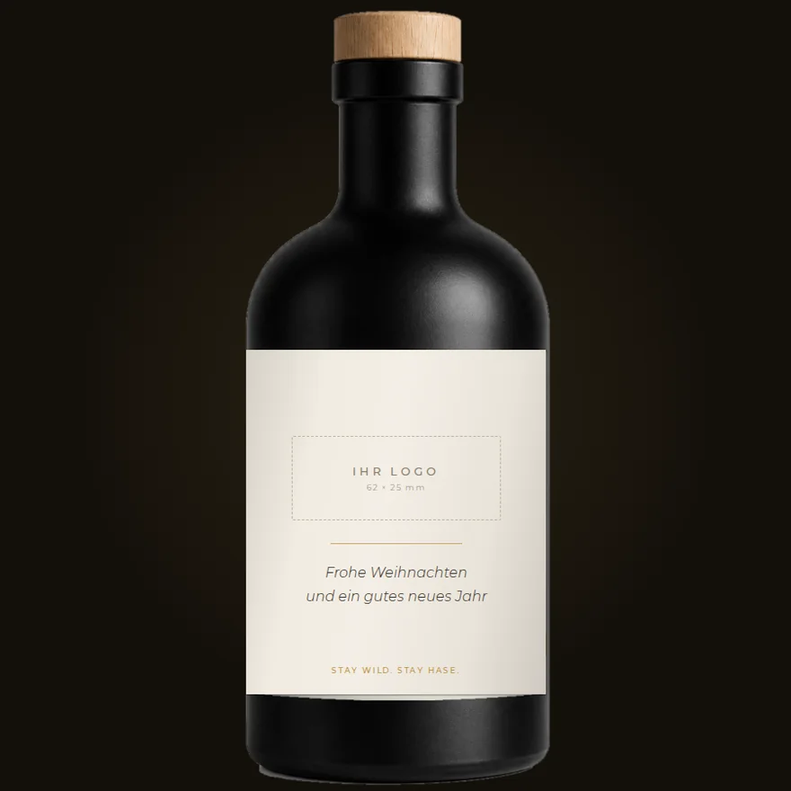 Auf der Flasche: Ansicht mit leerem Logofeld